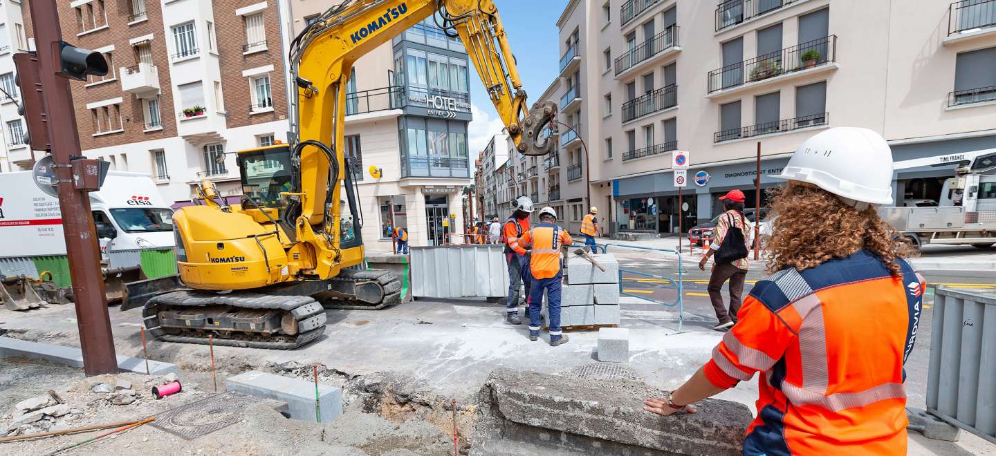 LES TRAVAUX PUBLICS FINISSENT L’ANNÉE EN BEAUTÉ ! | Les Echos Etudes